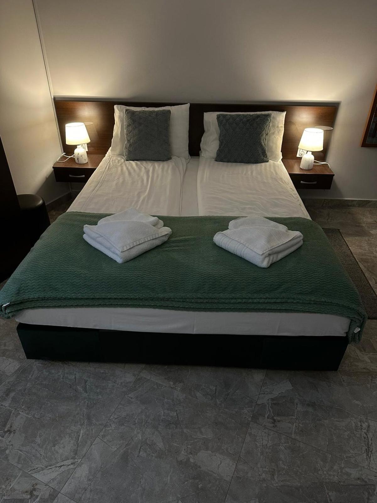 Fenix Apartments Soko Banja Bagian luar foto